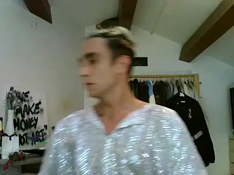Lepetitmarcel online show from 06/03/26, 02:33