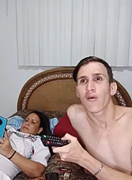 Snapshot of Milfvalesk chatting on 10/16/25, 02:56 Milfvalesk online show from 10/16/25, 02:56