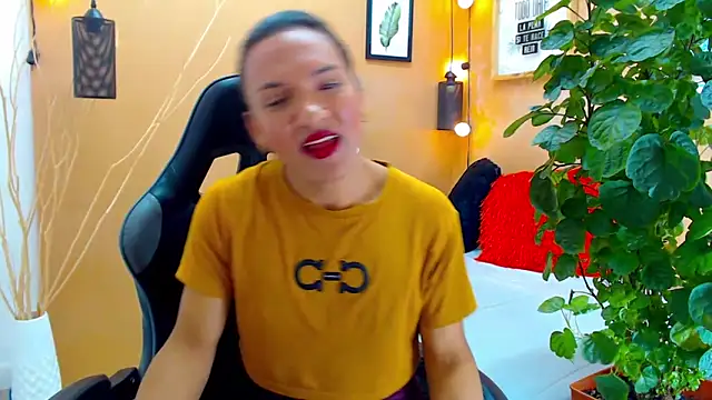 aslyhernandez 7 online show from 09/15/25, 03:12