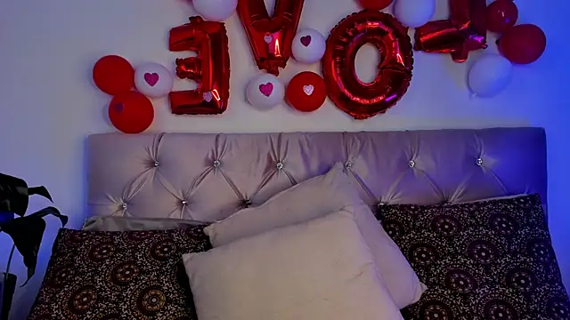 Redpandaa  online show from 02/18/25, 02:27