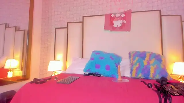 Victoriaa millers online show from 12/29/24, 12:52