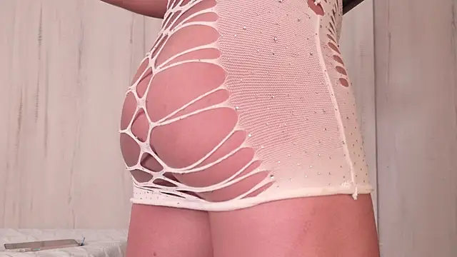 Victoriaa millers online show from 06/18/26, 11:36
