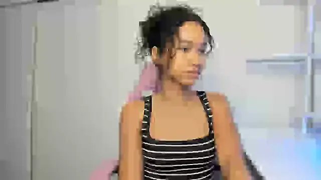 Snapshot of cedaya444 chatting on 03/02/25, 03:24 cedaya444 online show from 03/02/25, 03:24