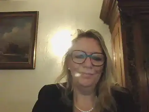 Silkesquirt online show from 12/02/24, 07:36