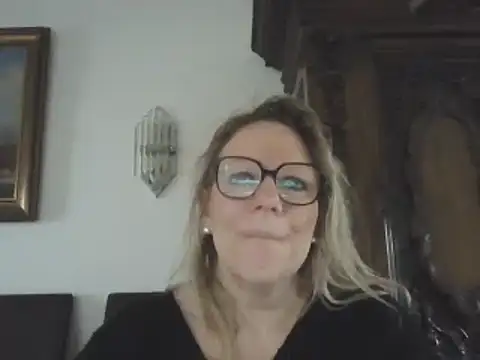 Silkesquirt online show from 01/06/25, 09:52