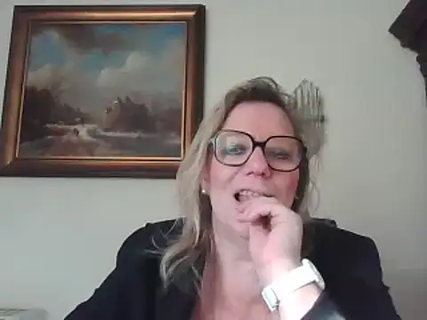 Silkesquirt online show from 01/13/25, 01:49
