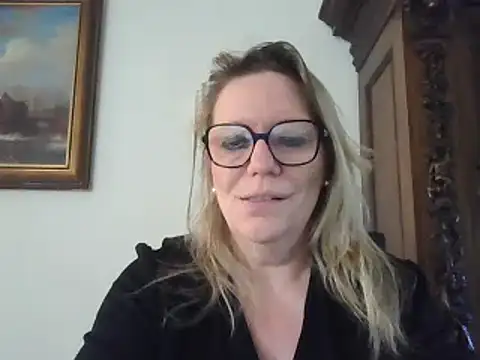 Silkesquirt online show from 02/17/25, 11:13