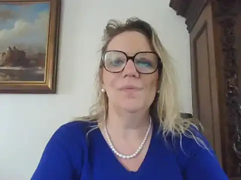 Silkesquirt online show from 02/21/25, 12:17