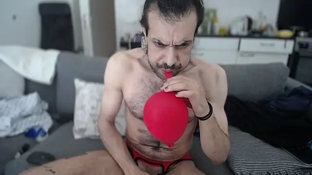 P4RtYBOII92 online show from 09/24/25, 11:24