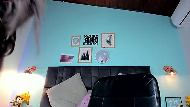 briannajackson  online show from 01/04/25, 02:56