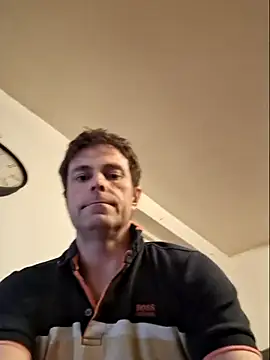 Snapshot of steb1980 chatting on 09/13/25, 10:20 steb1980 online show from 09/13/25, 10:20