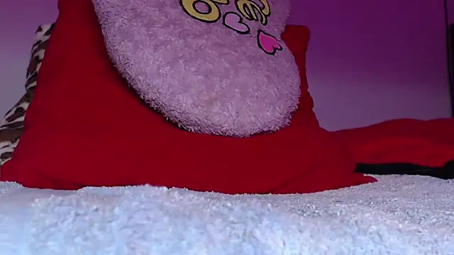 Snapshot of Athena_77 chatting on 11/15/25, 05:27 Athena 77 online show from 11/15/25, 05:27