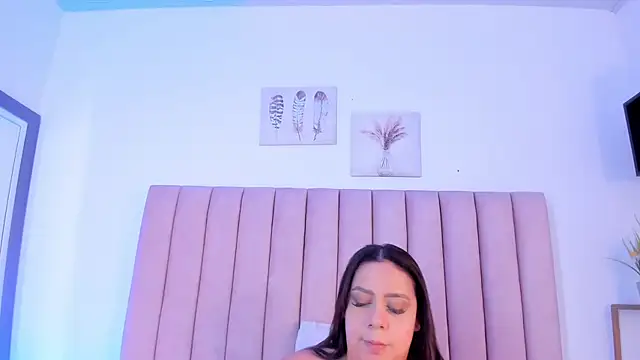 mariaa fernanda online show from 05/07/26, 11:26
