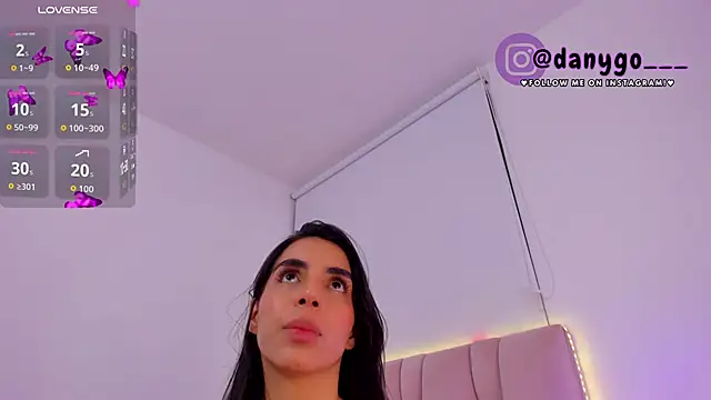 ZarianaEvanz online show from 09/30/25, 10:59