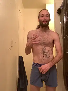 Snapshot of J3sus721 chatting on 12/16/25, 01:38 J3sus721 online show from 12/16/25, 01:38