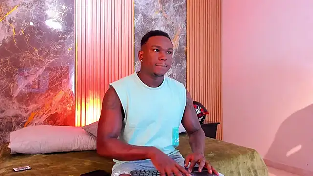 Snapshot of Troykhalil chatting on 10/09/25, 09:02 Troykhalil online show from 10/09/25, 09:02