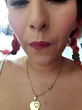 florecita9 online show from 04/30/26, 06:14