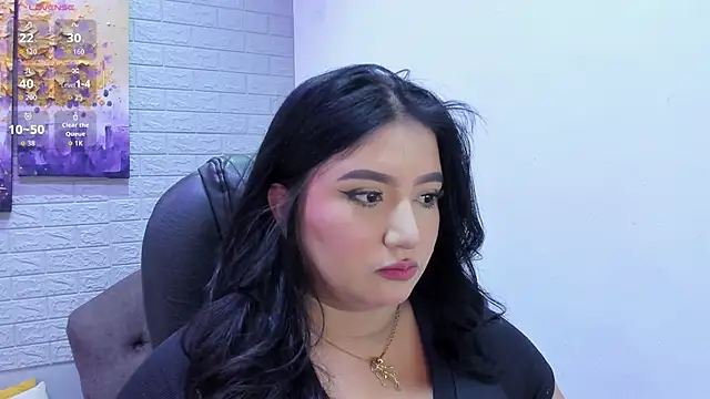  nina sweet online show from 11/29/25, 12:08