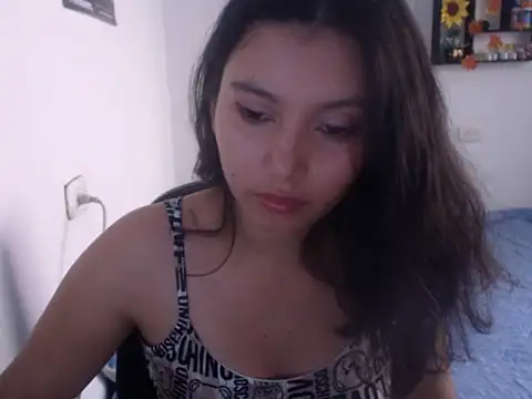 HannaKlein online show from 01/13/25, 01:49