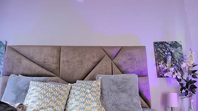 Snapshot of Salomesimos1 chatting on 01/10/25, 05:13 Salomesimos1 online show from 01/10/25, 05:13