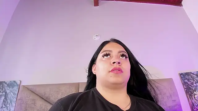 Snapshot of Salomesimos1 chatting on 01/29/25, 05:02 Salomesimos1 online show from 01/29/25, 05:02