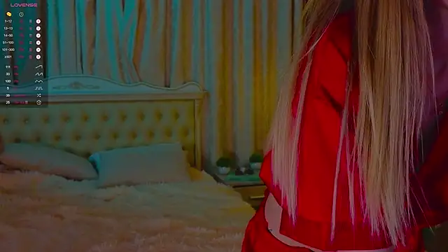 Snapshot of Saillise chatting on 12/20/24, 08:55 Saillise online show from 12/20/24, 08:55