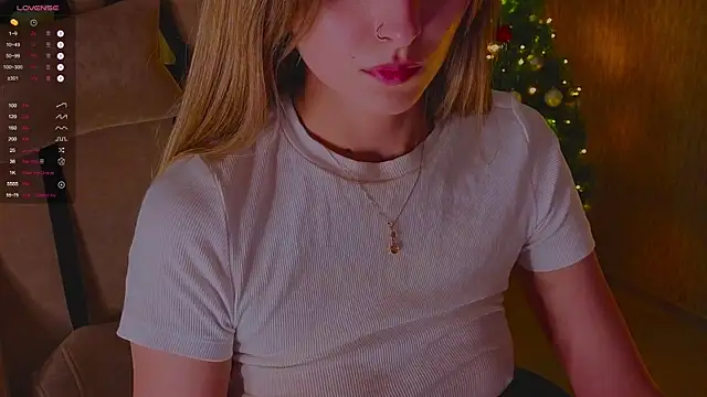 Snapshot of Saillise chatting on 12/21/24, 12:09 Saillise online show from 12/21/24, 12:09