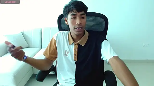 tyler maxx online show from 09/10/25, 07:47