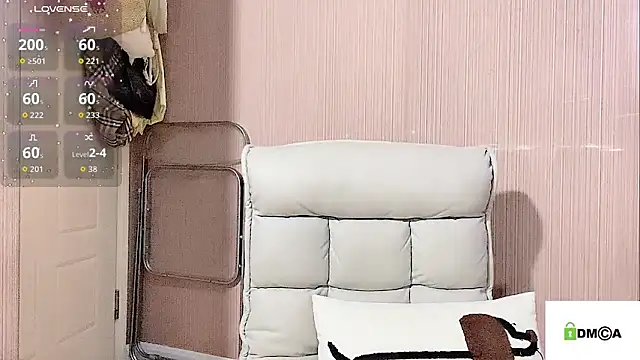 Regina0807 online show from 09/12/25, 01:11