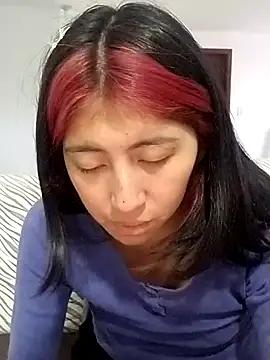 sarah12333 online show from 07/11/26, 11:06