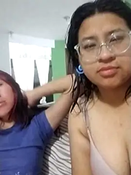 sarah12333 online show from 07/16/26, 04:07