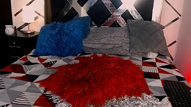 Snapshot of Adele_cruz chatting on 01/06/25, 03:42 Adele cruz online show from 01/06/25, 03:42