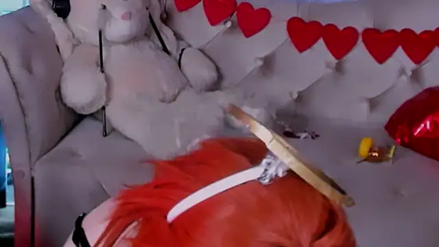 Snapshot of Alex_Howell chatting on 02/05/25, 03:34 Alex Howell online show from 02/05/25, 03:34