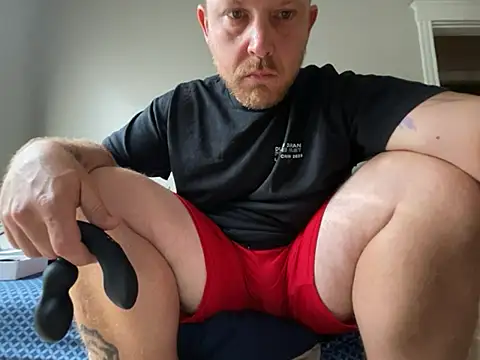Mcpussypounder211 online show from 06/09/26, 10:32