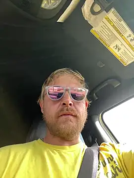 Mcpussypounder211 online show from 06/24/26, 09:25