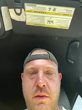 Mcpussypounder211 online show from 07/12/26, 09:17