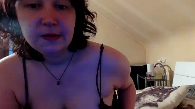 SexyLucie2024 online show from 10/25/25, 07:49