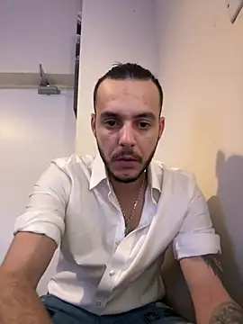 Alexandrupgixx online show from 12/31/24, 09:39