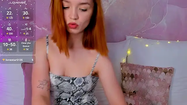 Snapshot of VirginOlly chatting on 01/28/25, 06:05 VirginOlly online show from 01/28/25, 06:05