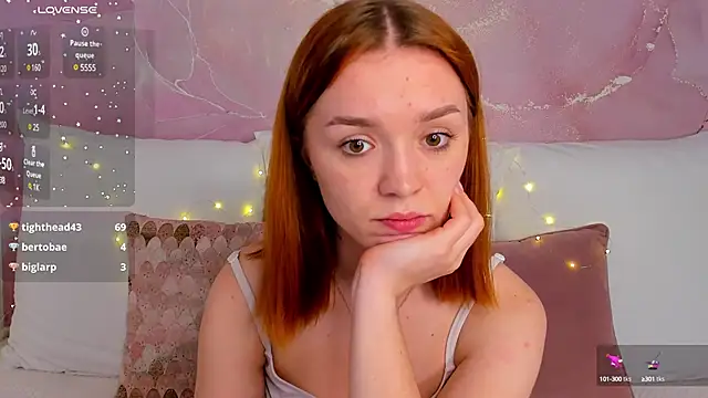 Snapshot of VirginOlly chatting on 02/03/25, 12:47 VirginOlly online show from 02/03/25, 12:47