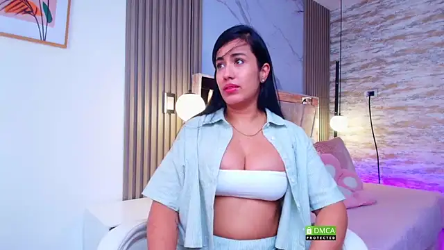 Miia harper  online show from 10/12/25, 11:42