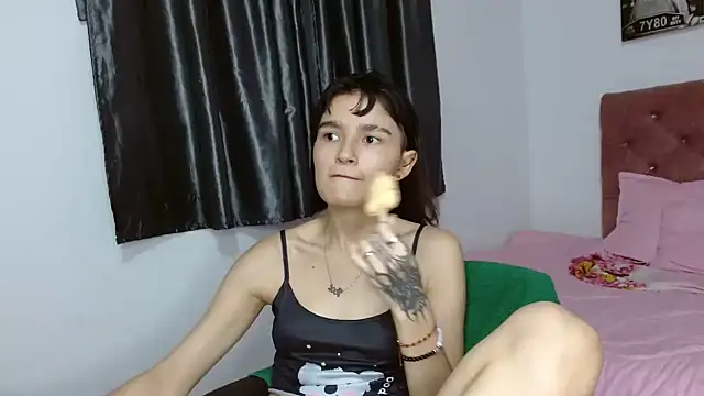 saritapretyy online show from 03/15/25, 09:49