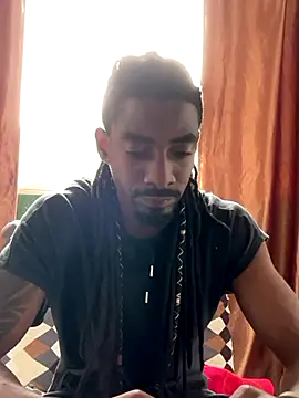 Snapshot of Malkon_Big chatting on 10/17/25, 07:05 Malkon Big online show from 10/17/25, 07:05