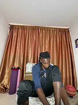 Snapshot of Malkon_Big chatting on 10/22/25, 07:35 Malkon Big online show from 10/22/25, 07:35