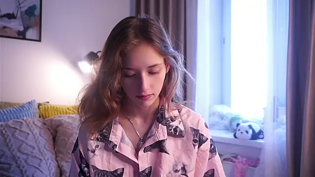 EdlinHargus online show from 11/01/25, 05:53