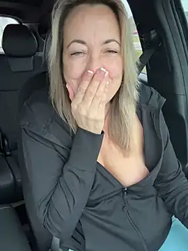 Cherry-red-xo online show from 12/16/24, 07:54