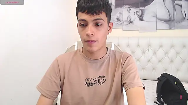 SkinnyBoy  online show from 01/07/25, 03:23