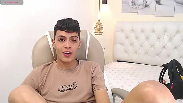 SkinnyBoy  online show from 01/07/25, 06:24