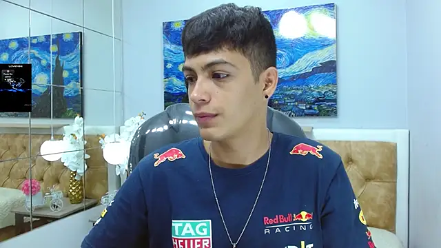 SkinnyBoy  online show from 10/15/25, 12:38