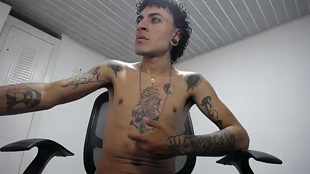 present the magic online show from 10/25/25, 05:40